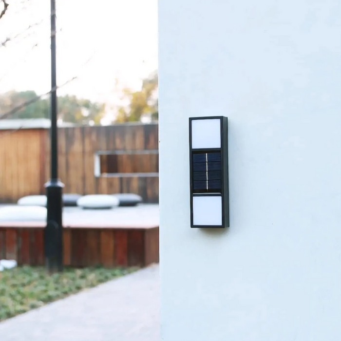 6 LED Outdoor Solar Wall Light (Set of 2)